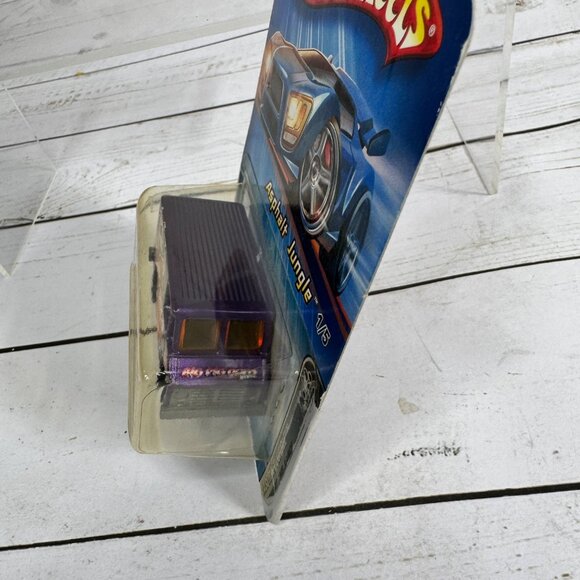 Hot Wheels Lot of 4 – Carded (Package Wear) Ambulance Jaguar Street Cleaver - Picture 13 of 16